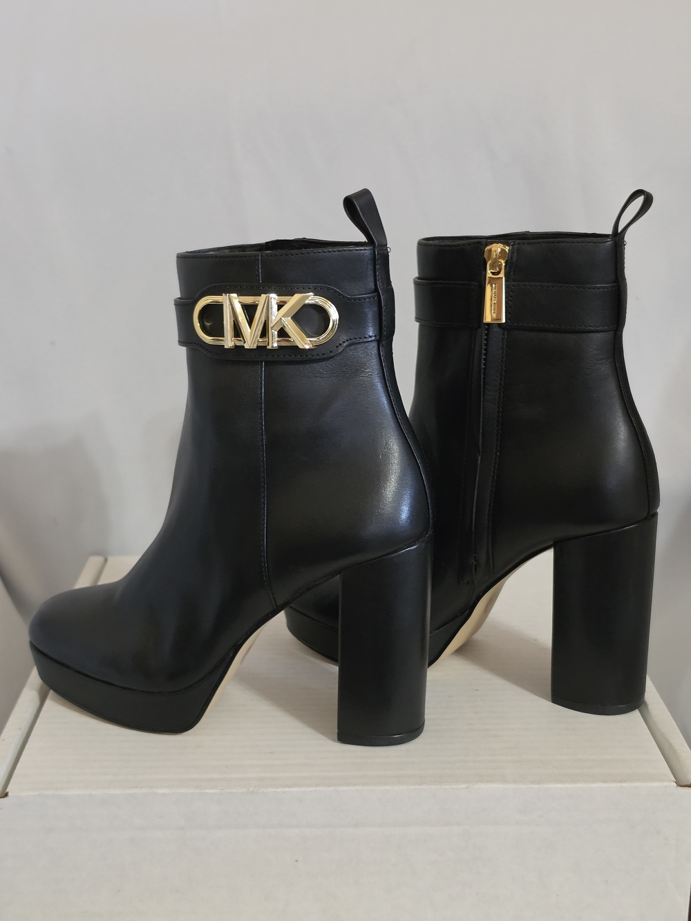 Michael Kors Parker Black Leather Platform Ankle Boots US Women Size 6